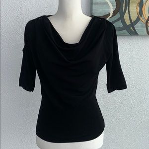 Caché Black Top